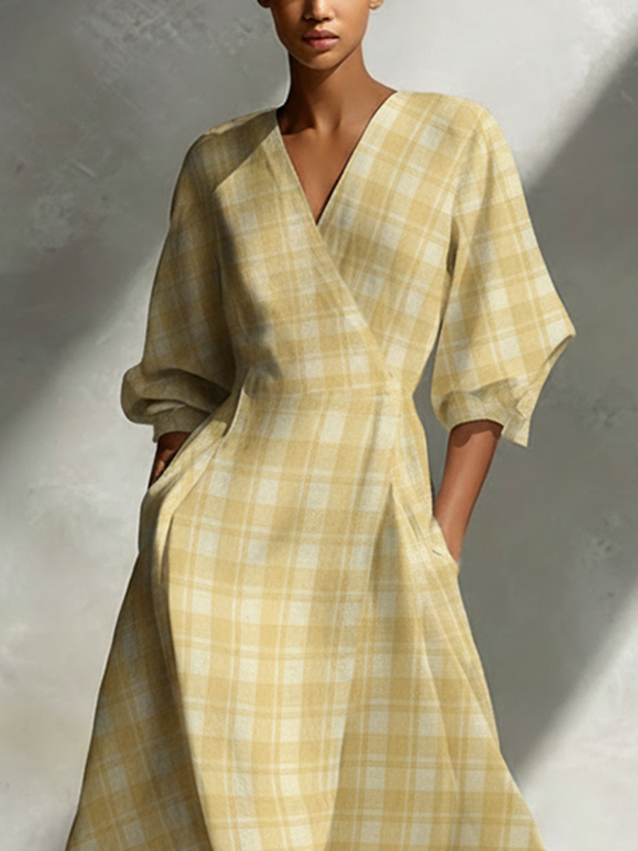 ISABELA | VESTIDO MAXI AMARILLO A CUADROS CON ESCOTE EN V Y MANGA 3/4