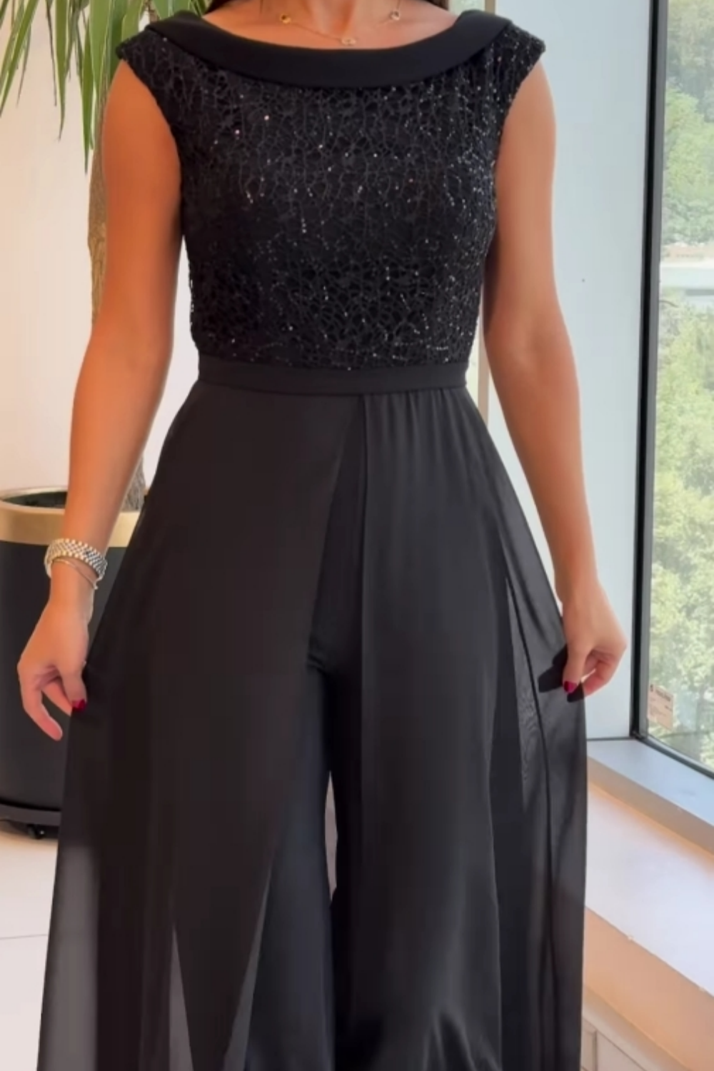 MONO LOUNA ELEGANTE