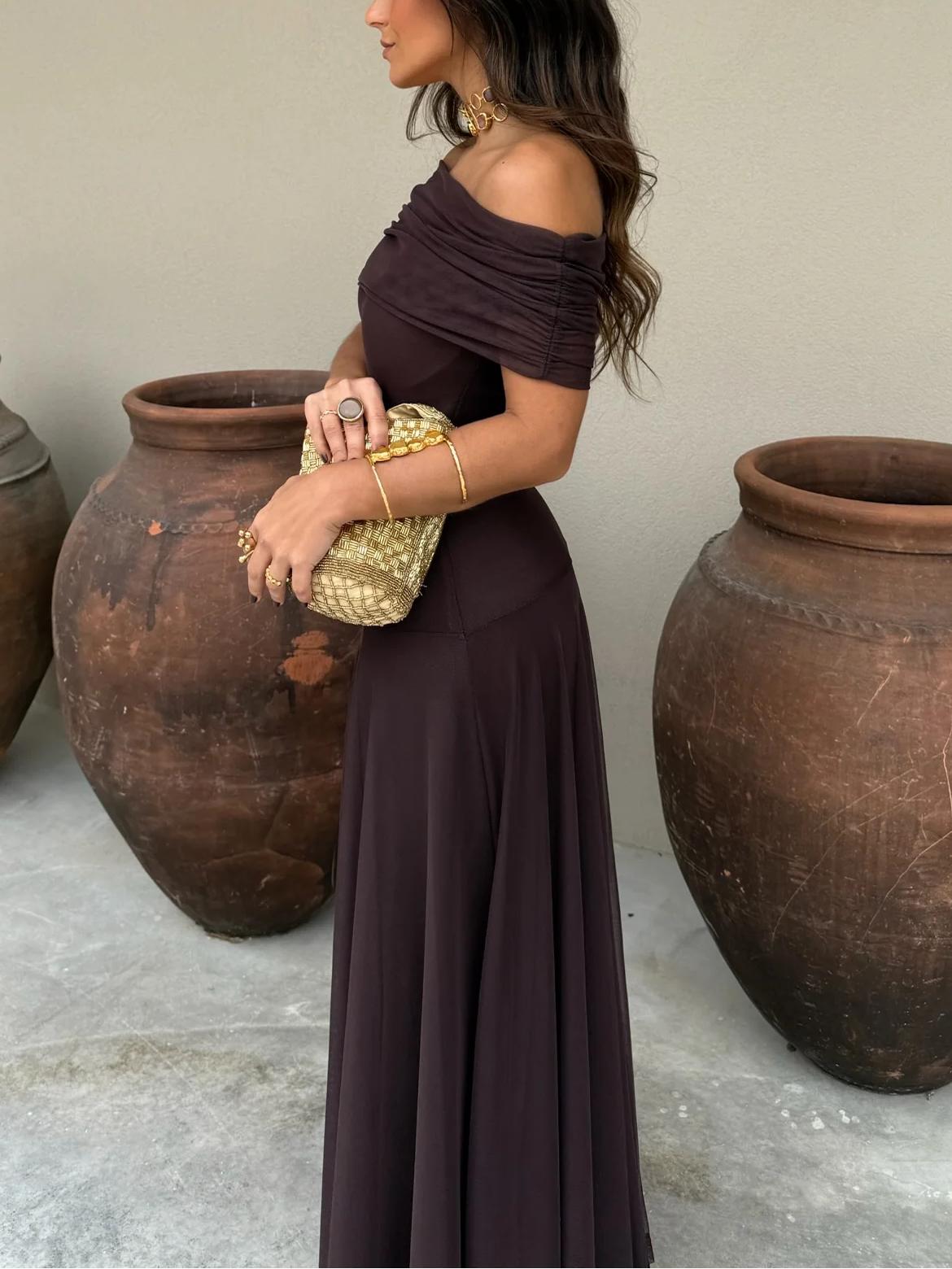 VESTIDO CASUAL HOMBROS DESCUBIERTOS