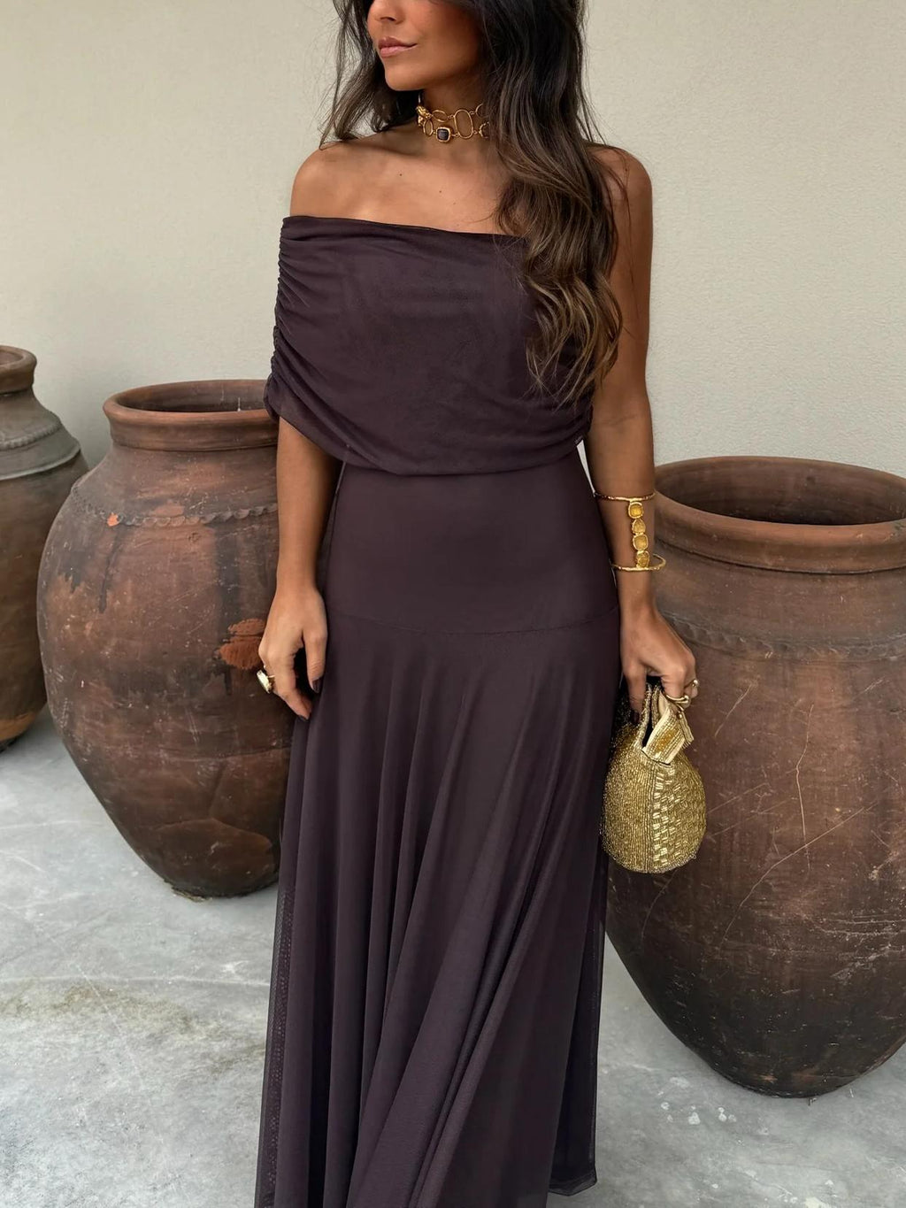 VESTIDO CASUAL HOMBROS DESCUBIERTOS