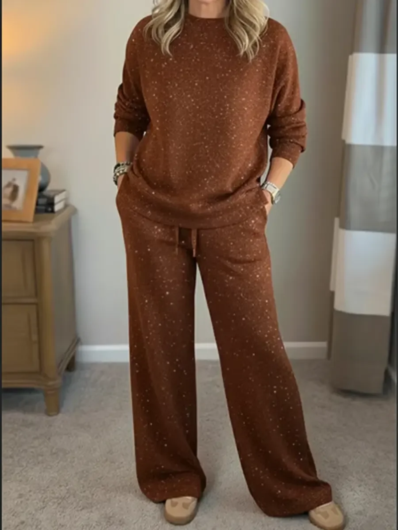 CONJUNTO DE DOS PIEZAS DE PUNTO CON BLUSA HOLGADA Y PANTALÓN ANCHO