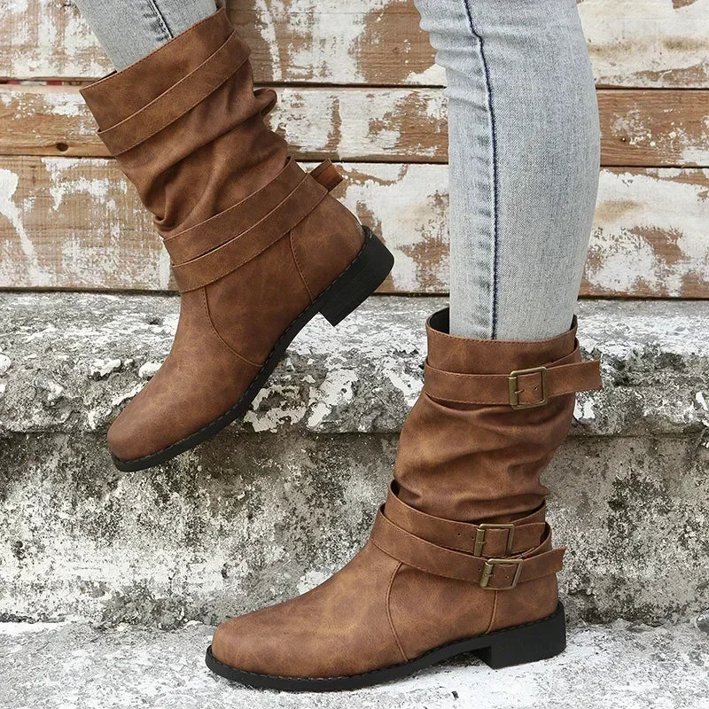 BOTAS PLANAS RETRO CON HEBILLAS