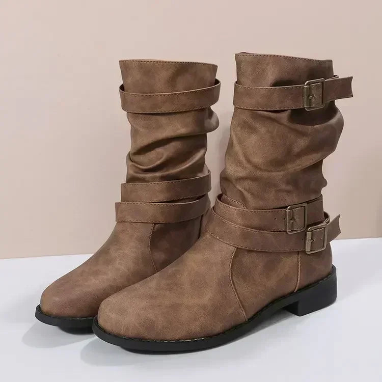 BOTAS PLANAS RETRO CON HEBILLAS