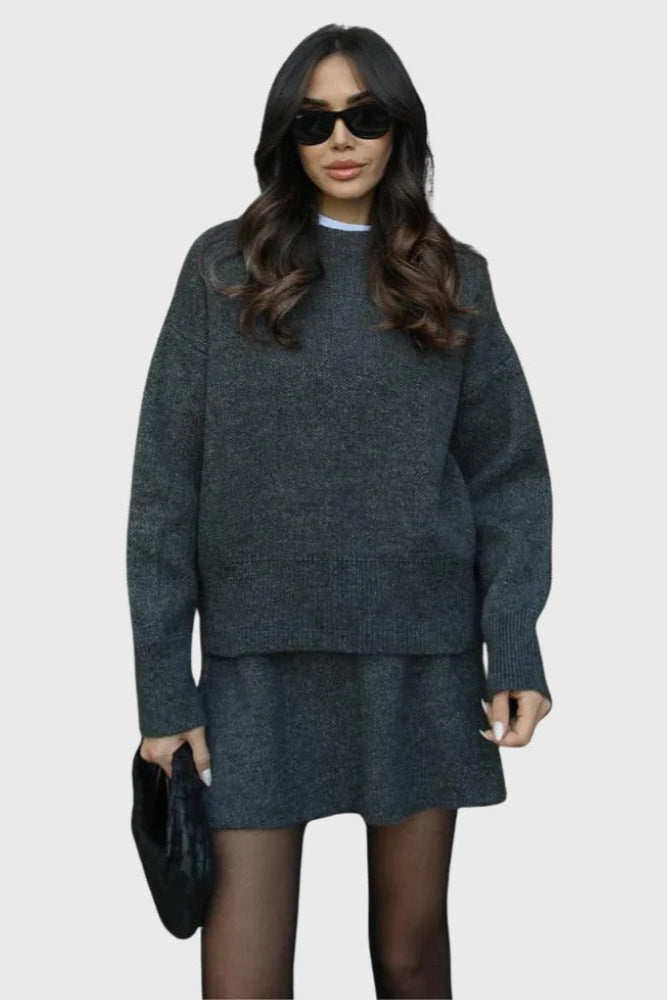 CONJUNTO JERSEY Y FALDA DE PUNTO ELEGANTE