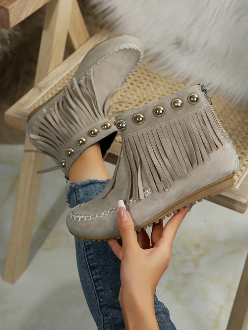 BOTAS PLANAS RETRO CON BORLAS